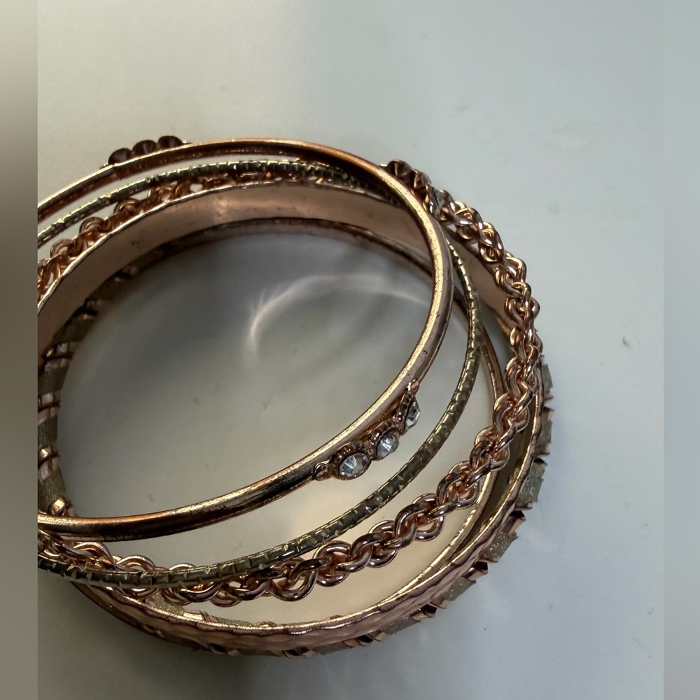 Elegant Rose Gold and Silver Bangle Set - Picture 8 of 10